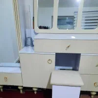 سرویس خواب کامل جهیزیه با اینه بامیز آرایش|تخت و سرویس خواب|میاندوآب, |دیوار