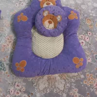 یک ست رختخواب نوزادی