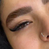 لیفت و اکستنشن مژه
