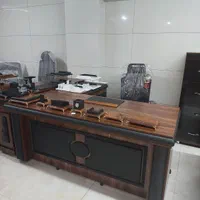 انواع میز مدیریت شیک و چرم سایز ۱۸۰|مبلمان اداری|صدرا-فارس, فاز ۱|دیوار