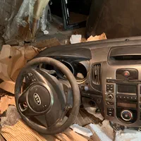 داشبورد سقف در صندوق سانروف چراغ سپر سراتو|قطعات یدکی و لوازم جانبی|شیراز, آبیاری|دیوار