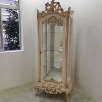 بوفه شیشه ای