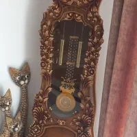 ساعت چوبی ایستاده