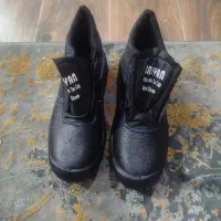 دو جفت کفش کار