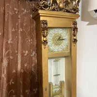 ساعت ایستاده