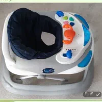 شیر دوش و کیف حمل و تعدادی وسیله کودک در حد نو|اسباب و اثاث بچه|اصفهان, شاهد|دیوار