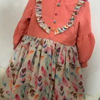 پیراهن دخترانه