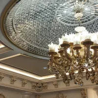 طراحی گچبری ،آینه و رنگ آمیزی به سبک کلاسیک