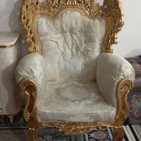 مبل سلطنتی