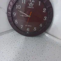 ساعت دیواری