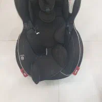 صندلی ماشین نوزاد و کودک