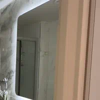 آینه سرویس بهداشتی