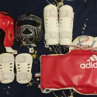 لباس مبارزه تکواندو