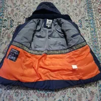 کاپشن|لباس|تکاب, |دیوار