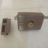 قفل حیاطی باتیس.پیچ دستی