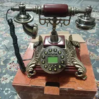تلفن سلطنتی شیک و اکبند