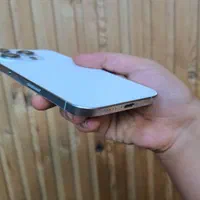 اپل iPhone 16 Pro با حافظهٔ ۲۵۶ گیگابایت|موبایل|اصفهان, احمدآباد|دیوار