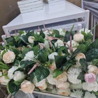 تعدادی گل داودی و روز|گل مصنوعی|مشهد, هنرور|دیوار