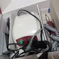 لوازم کاشت ناخن در حد نو