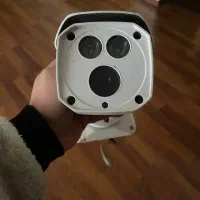 ۸ عدد دوربین و یک عدد دزدگیر