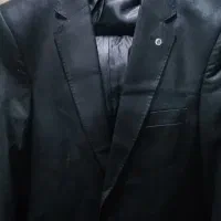 کت وشلوار مشکی