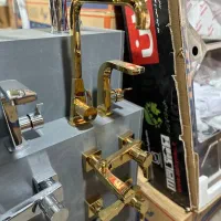 شیرآلات طلایی براق