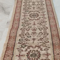 کناره کرمی 2 متر در 78 سانت،تمیز و سالم.