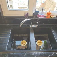سینک گرانیتی مشکی رگه دار