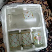 یک سری تنگ با 6عدد لیوان برلیانت
