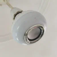 لامپ بلوتوثی کنترل دار