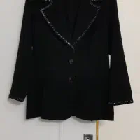 پالتو و تعدادی لباس|لباس|ورامین, ورامین|دیوار