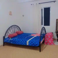 اجاره ویلا باغ باامکانات رفاهی کامل|اجارهٔ کوتاه‌مدت آپارتمان و سوئیت|گوراب زرمیخ, |دیوار