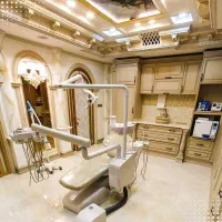 استخدام عکاس و ادمین اینستاگرام‌ کلینیک دندانپزشکی