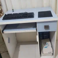 میز کامپیوتر و ناهارخوری ورق بزن