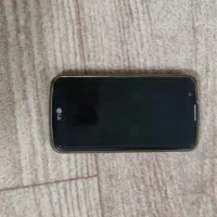 یک عدد گوشی ال جی k 10 نیاز به تعویض باتری