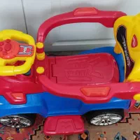 ماشین کودک سالم و تمیز