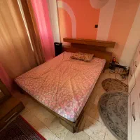 تخت خواب چوبی دو نفره همراه با آینه قدی باکس دار|تخت و سرویس خواب|تهران, دروازه شمیران|دیوار
