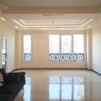 آپارتمان-136-متر-جلفا-laquo-کلیدنخورده-039-غرق-نور-raquo