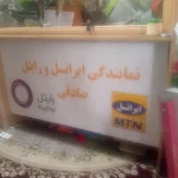 دو عدد میز کار اداری جهت دفاتر پیشخوان