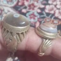انگوشتر