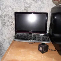 میز و کامپیوتر ال جی