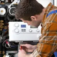 نصب و تعمیرات تخصصی پکیج و آبگرمکن دیواری