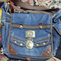 کیف|کیف، کفش، کمربند|زهک, |دیوار