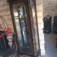 یک بوفه خیلی شیک تمیز