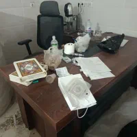 میز و صندلی مدیریت درجه یک