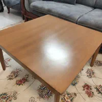میز عسلی و استند دستمال کاغذی و نمک پاش