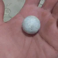 یک عدد سنگ اسیاب با سختی بالا