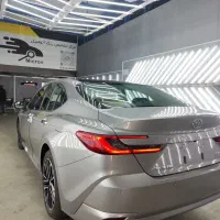 تویوتا کمری 2.5 هیبرید 2025 (فول چین) شخصی