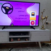میز تلوزیون چوبی سفید|میز تلویزیون|تهران, شهرک ولیعصر شمالی|دیوار