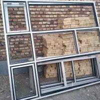 یک عددپنجره آلومینیومی  صحیح وسالم|مصالح و تجهیزات ساختمان|خوی, |دیوار